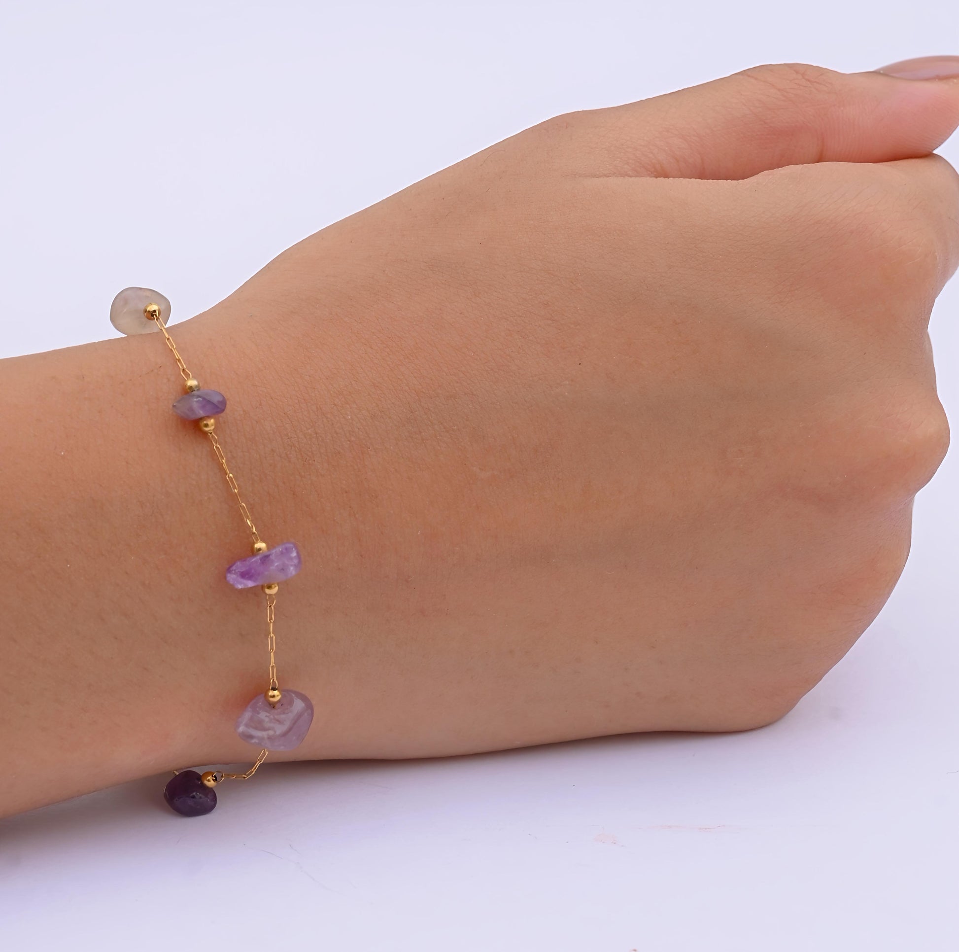 Uncut Beauty Bracelet - HONEY & CO.